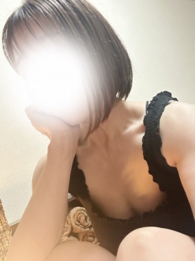 せつな　明日出勤いたします